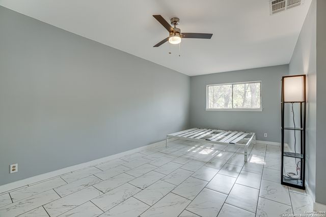 3551 Rock Creek Run, San Antonio, TX 78230