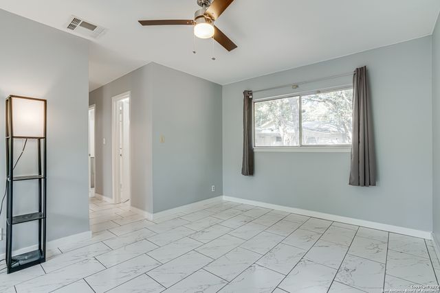 3551 Rock Creek Run, San Antonio, TX 78230