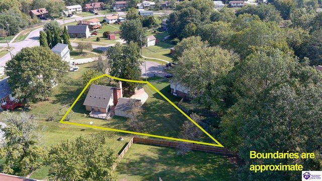 1362 Darlene Circle, Radcliff, KY 40160