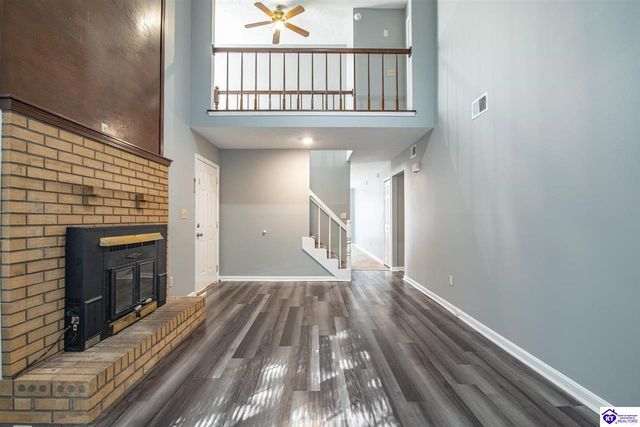 1362 Darlene Circle, Radcliff, KY 40160