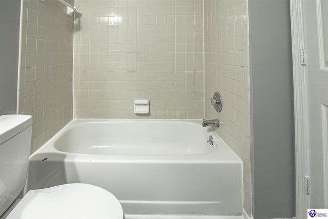 1362 Darlene Circle, Radcliff, KY 40160