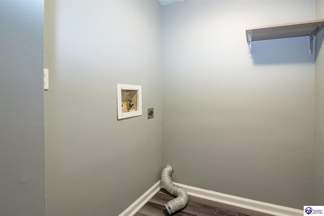 1362 Darlene Circle, Radcliff, KY 40160