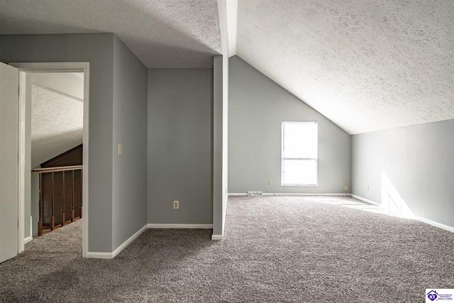 1362 Darlene Circle, Radcliff, KY 40160