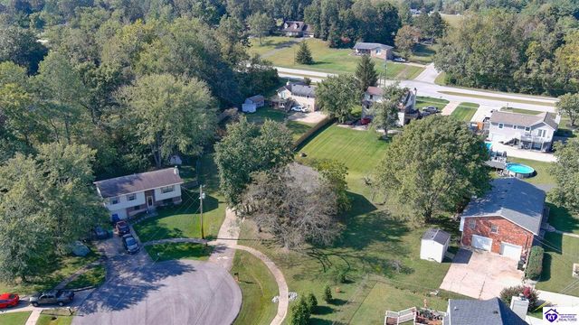 1362 Darlene Circle, Radcliff, KY 40160