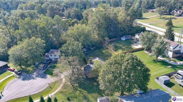 1362 Darlene Circle, Radcliff, KY 40160