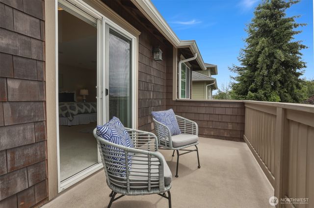 8018 31st Avenue NW, Seattle, WA 98117