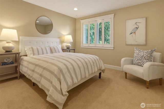 8018 31st Avenue NW, Seattle, WA 98117