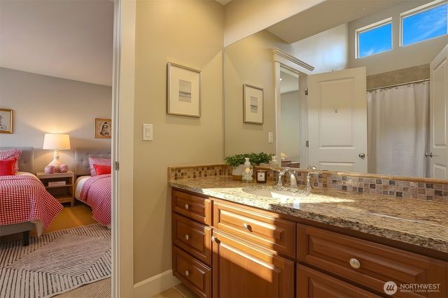8018 31st Avenue NW, Seattle, WA 98117