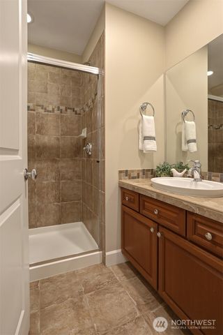 8018 31st Avenue NW, Seattle, WA 98117