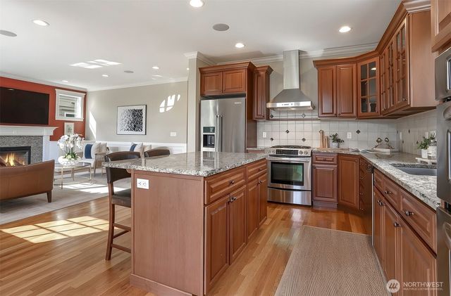 8018 31st Avenue NW, Seattle, WA 98117