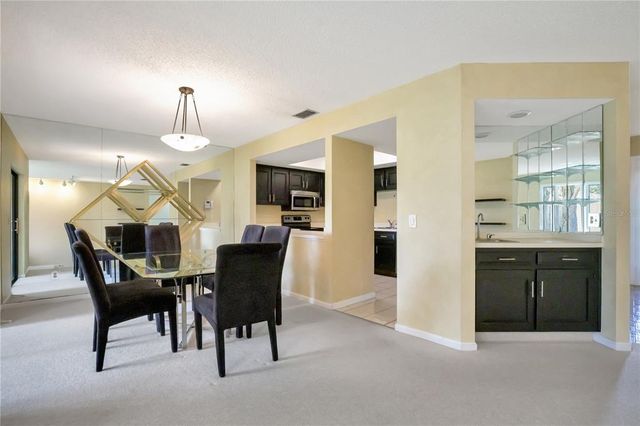 18807 TOURNAMENT TRAIL, Tampa, FL 33647