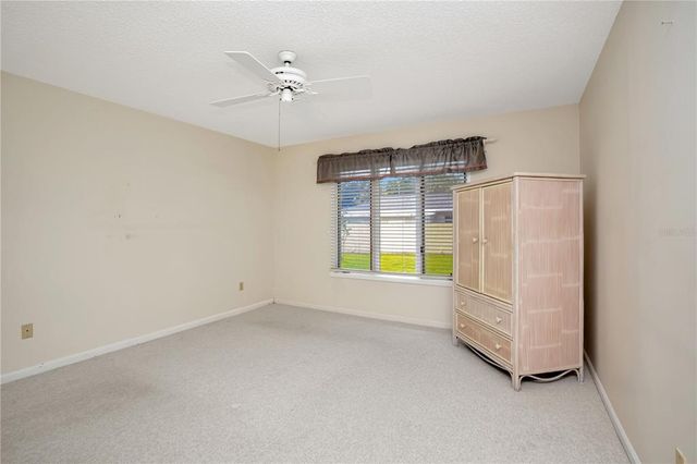 18807 TOURNAMENT TRAIL, Tampa, FL 33647