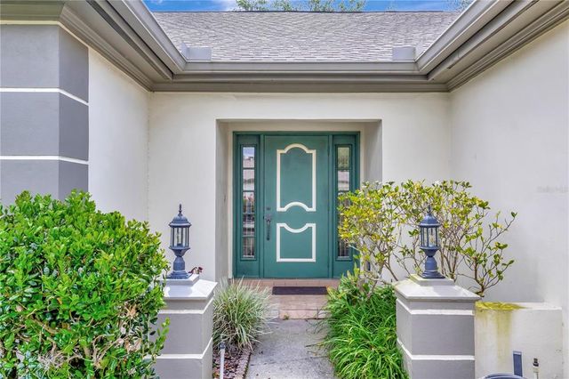 18807 TOURNAMENT TRAIL, Tampa, FL 33647