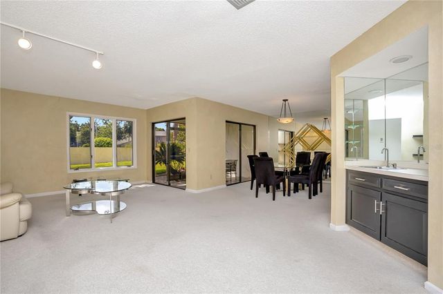18807 TOURNAMENT TRAIL, Tampa, FL 33647