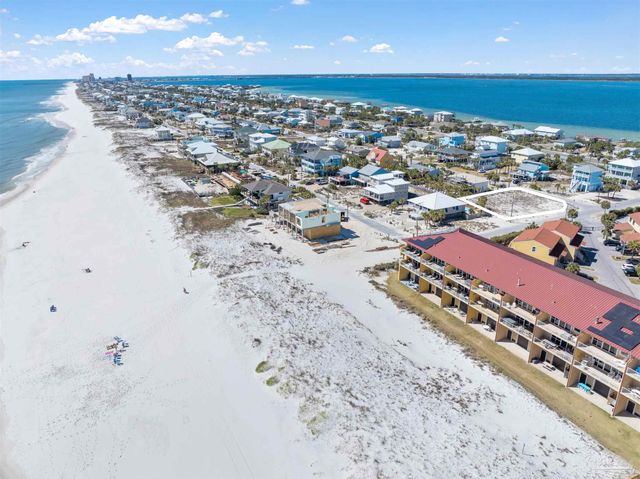 300 Avenida 23, Pensacola Beach, FL 32561