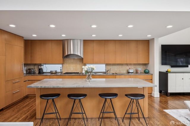 3966 Clay Street, San Francisco, CA 94118