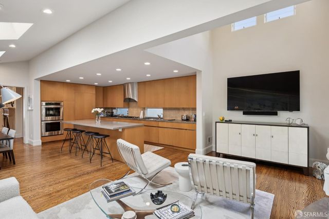 3966 Clay Street, San Francisco, CA 94118