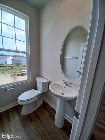 182 COOLIDGE AVE, Ranson, WV 25438
