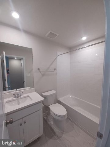 182 COOLIDGE AVE, Ranson, WV 25438