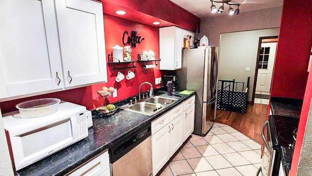 1207 Louisa Street, Watertown, WI 53098