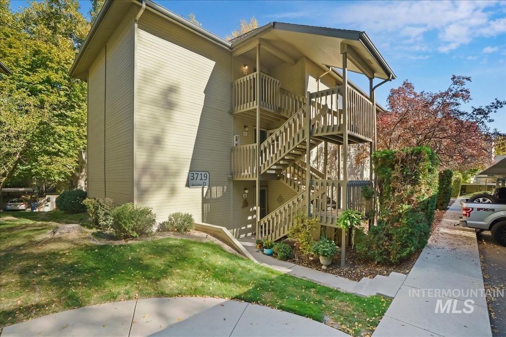 3719 S Gekeler Ln 41, Boise, ID 83706 photo 2