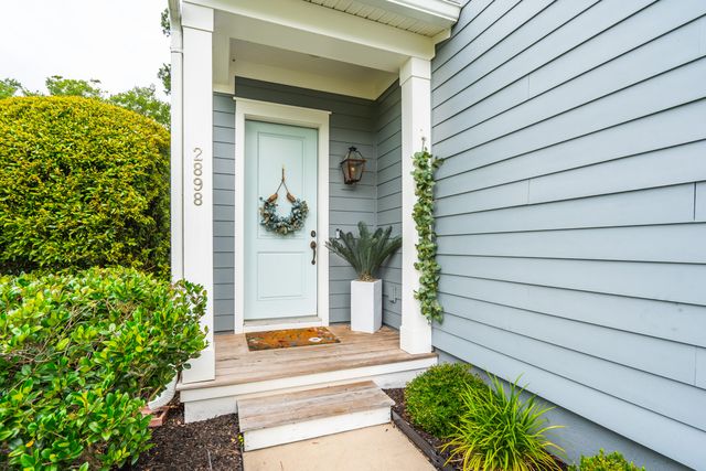 2898 Clearwater Drive, Mount Pleasant, SC 29466
