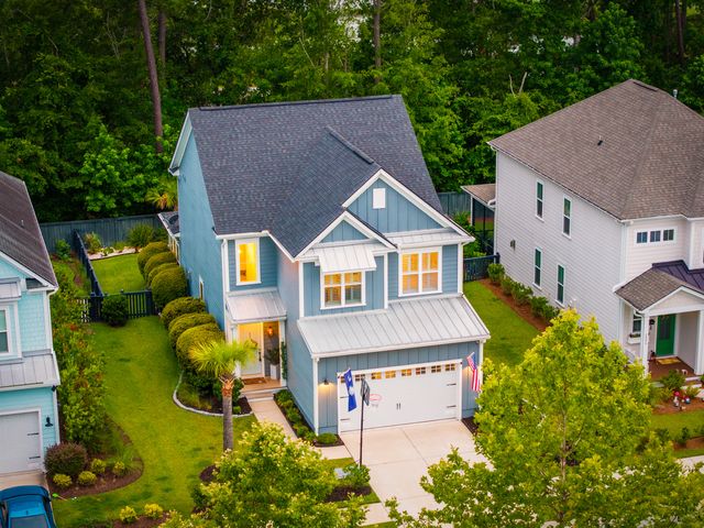 2898 Clearwater Drive, Mount Pleasant, SC 29466