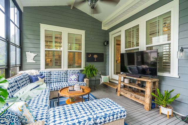 2898 Clearwater Drive, Mount Pleasant, SC 29466