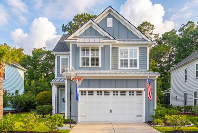 2898 Clearwater Drive, Mount Pleasant, SC 29466