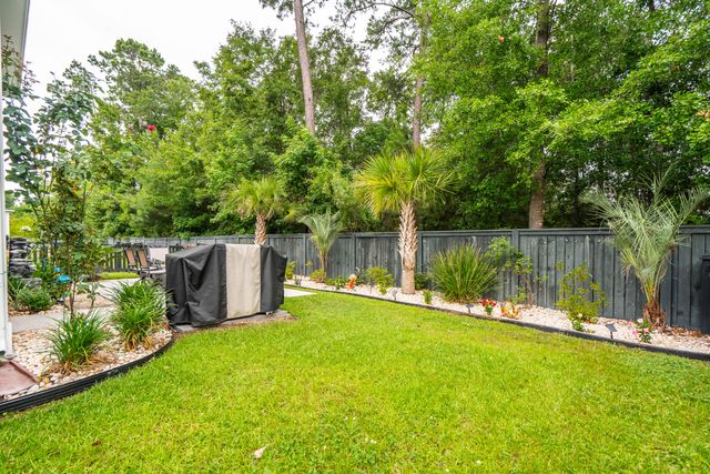 2898 Clearwater Drive, Mount Pleasant, SC 29466