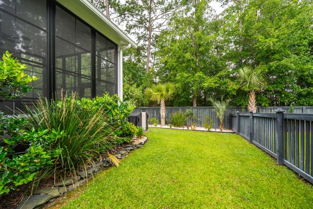 2898 Clearwater Drive, Mount Pleasant, SC 29466