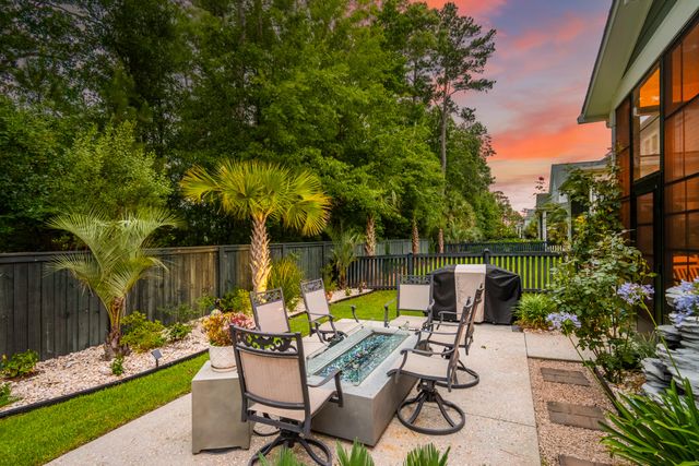 2898 Clearwater Drive, Mount Pleasant, SC 29466