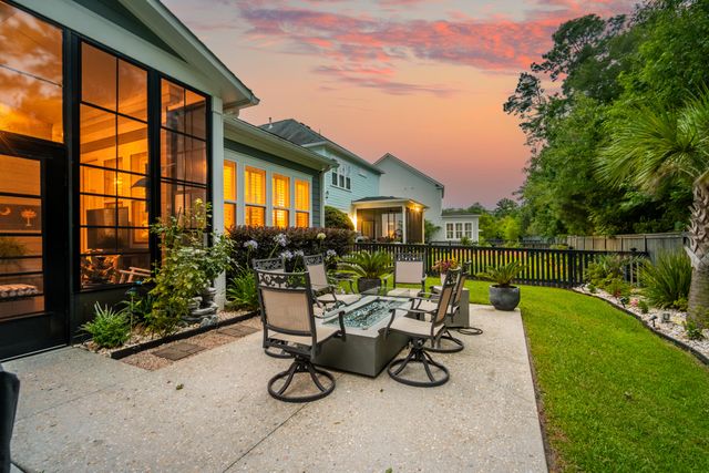 2898 Clearwater Drive, Mount Pleasant, SC 29466
