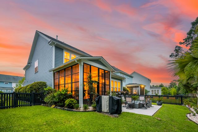 2898 Clearwater Drive, Mount Pleasant, SC 29466