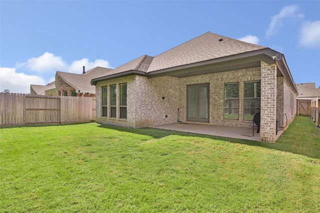 8499 International Falls Drive, Porter, TX 77365