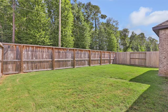 8499 International Falls Drive, Porter, TX 77365