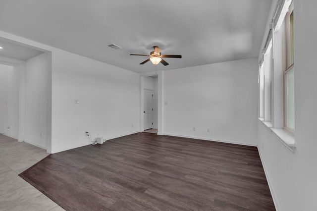 13709 Fallsprings WAY, Manor, TX 78653