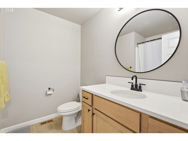 6950 Ne 131ST Way, Vancouver, WA 98686