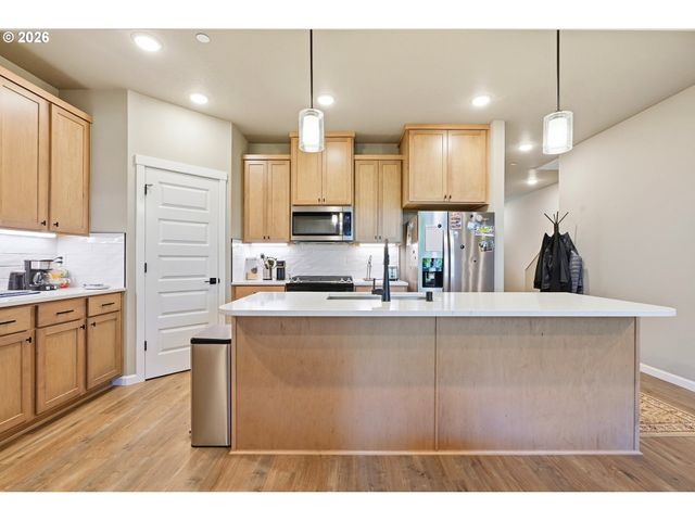 6950 Ne 131ST Way, Vancouver, WA 98686