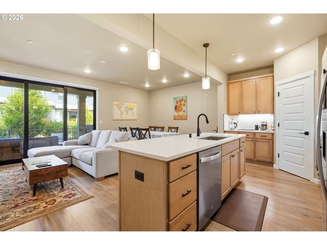6950 Ne 131ST Way, Vancouver, WA 98686