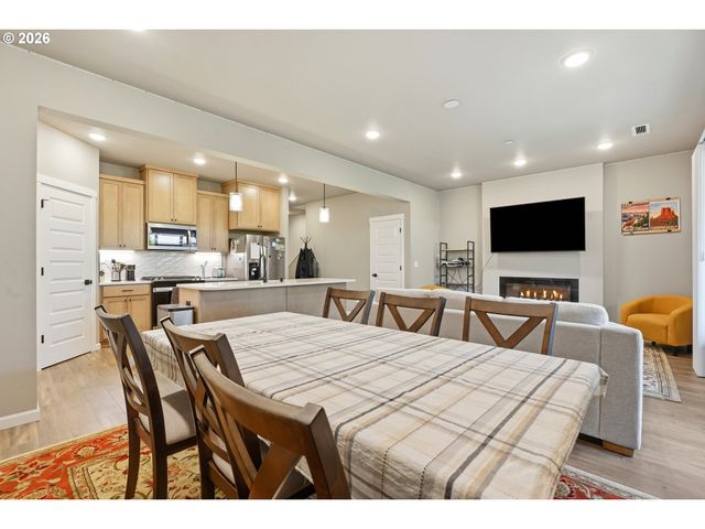 6950 Ne 131ST Way, Vancouver, WA 98686