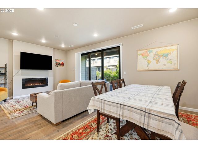 6950 Ne 131ST Way, Vancouver, WA 98686
