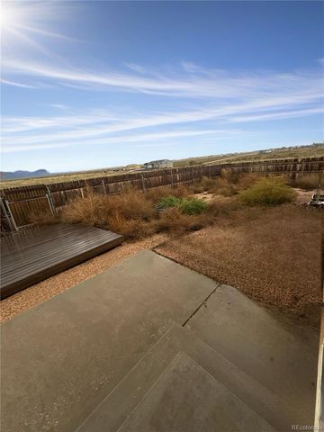 1676 E Parlin Drive, Pueblo West, CO 81007