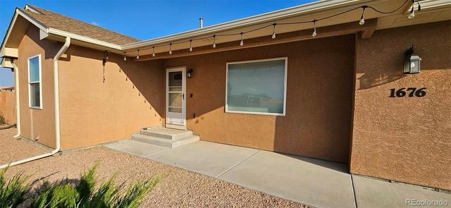 1676 E Parlin Drive, Pueblo West, CO 81007