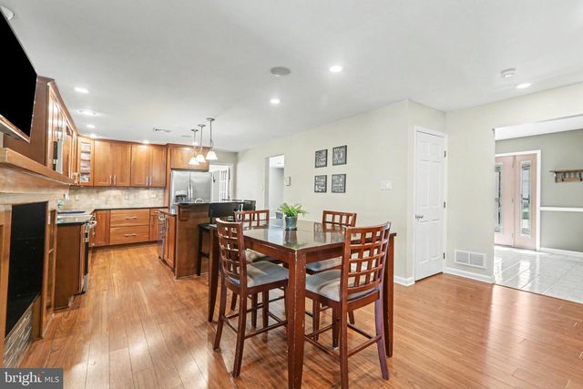 501 BENYOU LN, New Cumberland, PA 17070