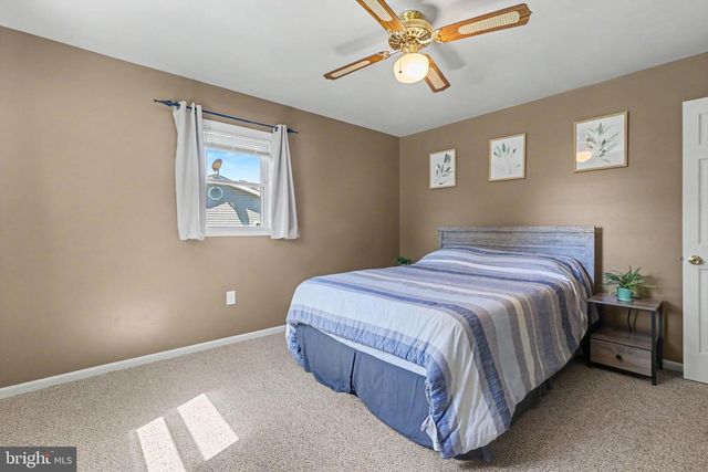 501 BENYOU LN, New Cumberland, PA 17070