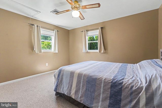 501 BENYOU LN, New Cumberland, PA 17070