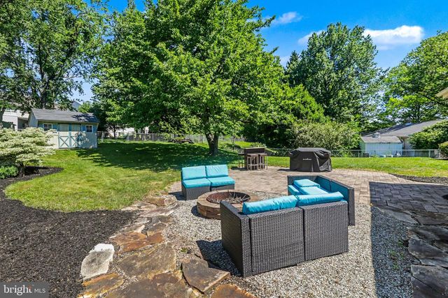 501 BENYOU LN, New Cumberland, PA 17070