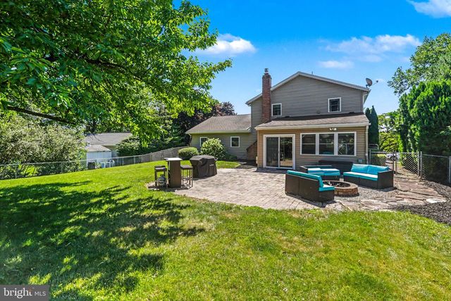 501 BENYOU LN, New Cumberland, PA 17070