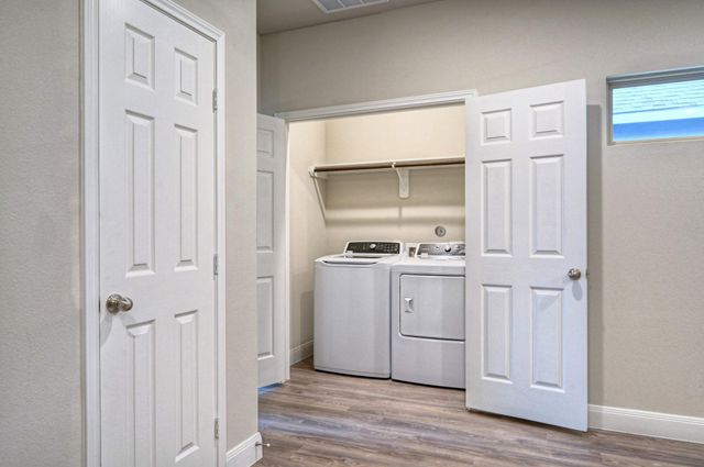 9175 Inwood, Willis, TX 77318